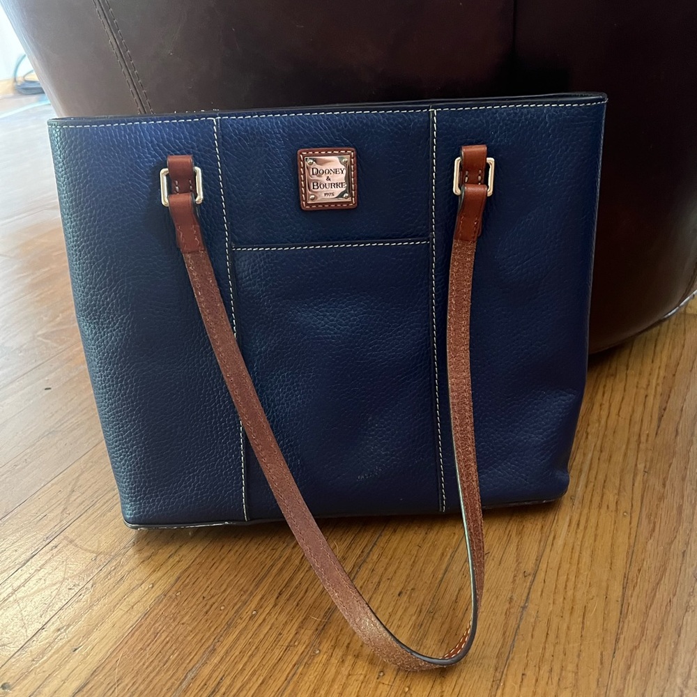Dooney & Bourke Small Lexington Tote